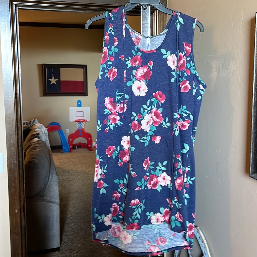 Size XL worn once. Great condition. Piphany brand.